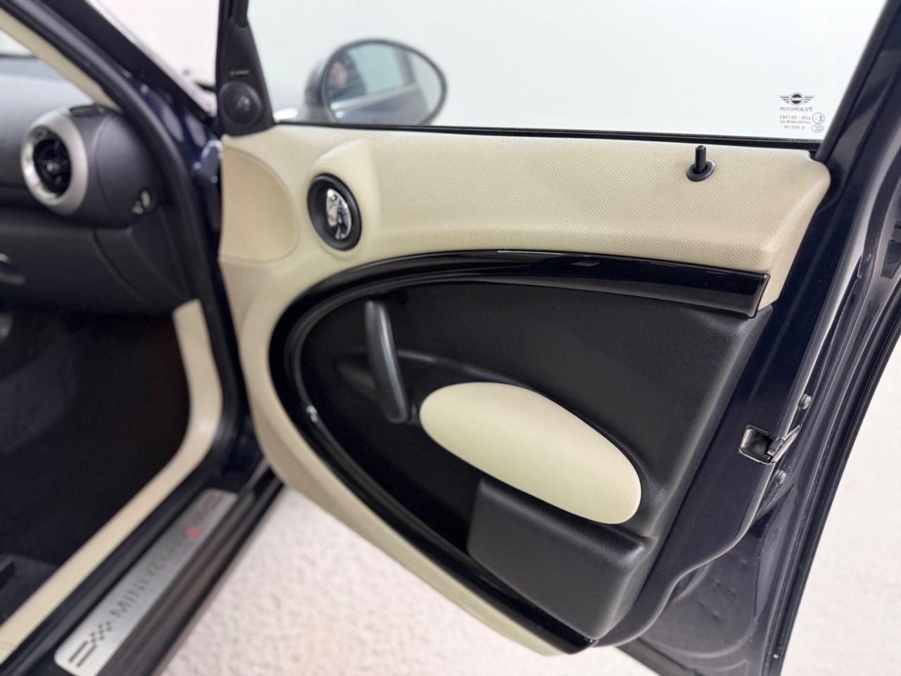 MINI COOPER SD COUNTRYMAN (anno 2012)