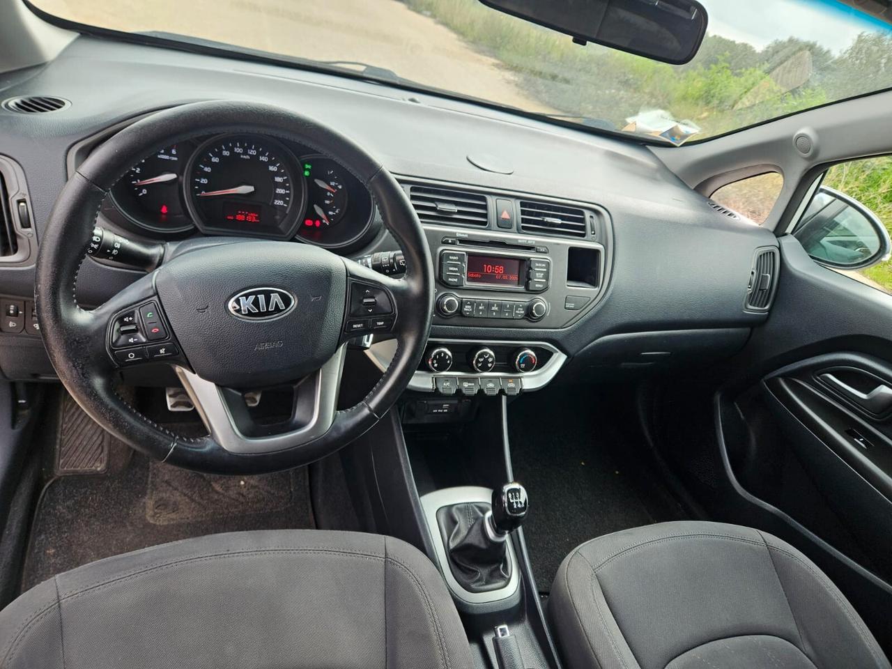 Kia Rio 1.1 CRDi 5p. Cool