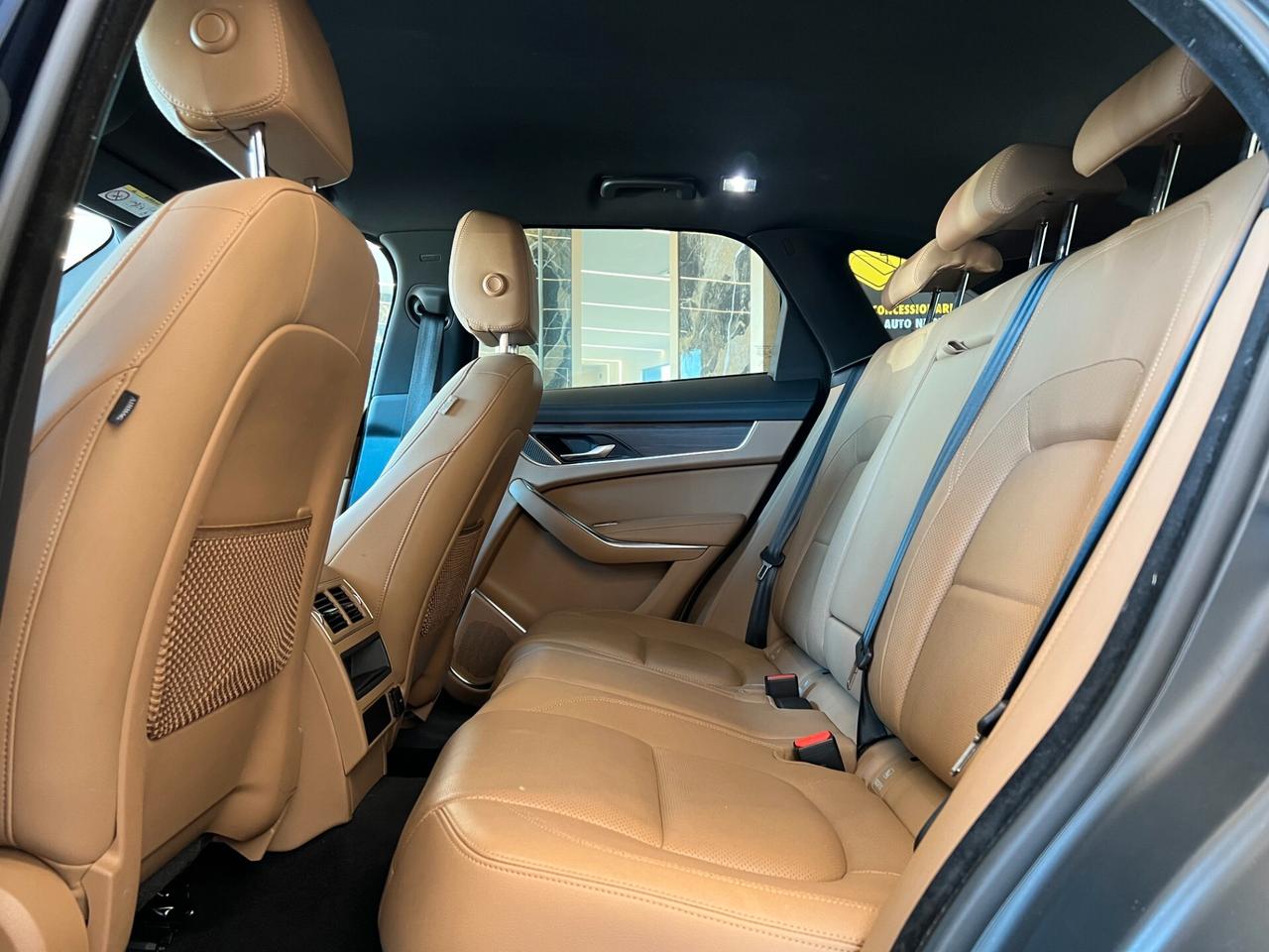 Jaguar F-Pace 2.0 D 204 CV AWD aut. SE