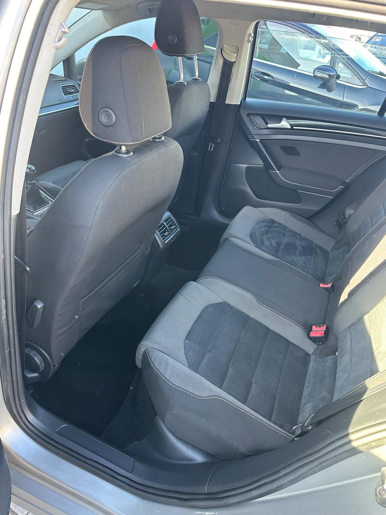 Volkswagen Golf 2.0 TDI 5p. Highline BlueMotion Technology