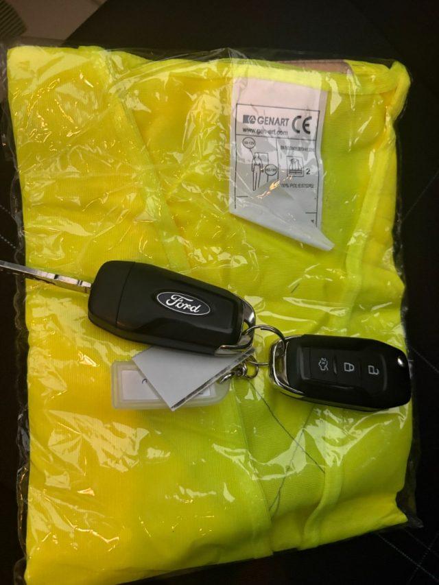 FORD Fiesta 1.1 75 CV 5P. CONNECT PER NEOPAT. COME NUOVA!!!
