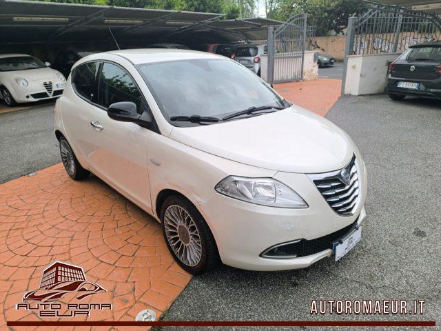 LANCIA Ypsilon 0.9 TwinAir 85 CV 5 porte S&S Gold TAGLIANDATA!
