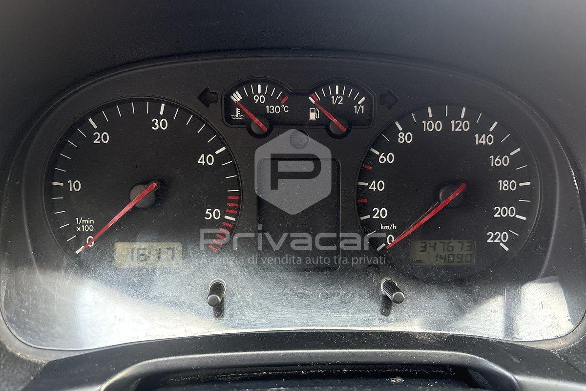 VOLKSWAGEN Golf 1.9 TDI/90 CV cat 5 porte