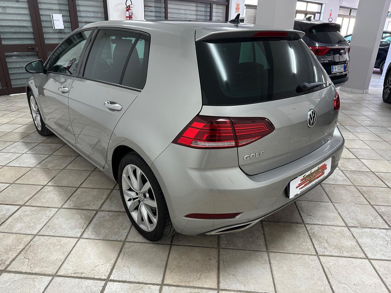 Volkswagen Golf 7.5 1.6 TDI (116) Executive 2017
