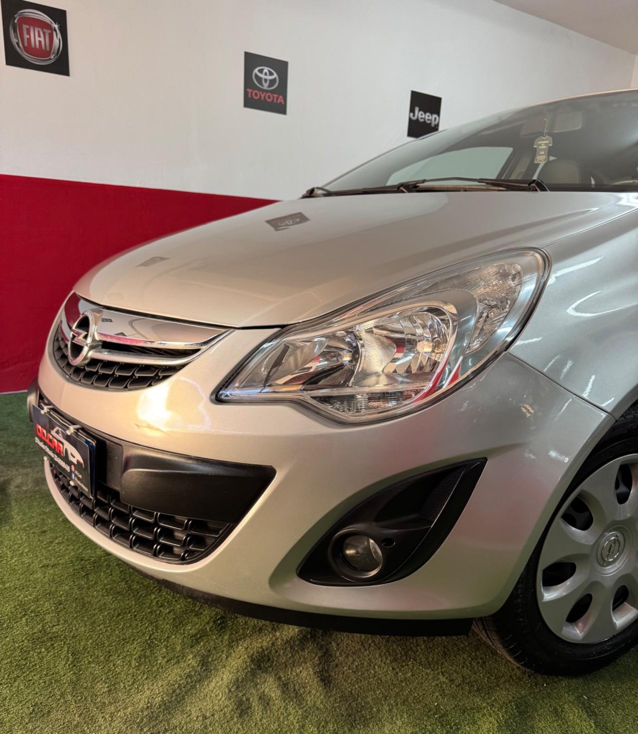 Opel Corsa 1.2 85CV 5 porte GPL-TECH Edition