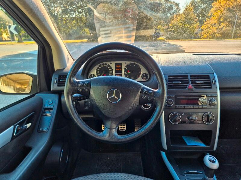 MERCEDES Classe A (W/C169) A 150 Coupé Classic
