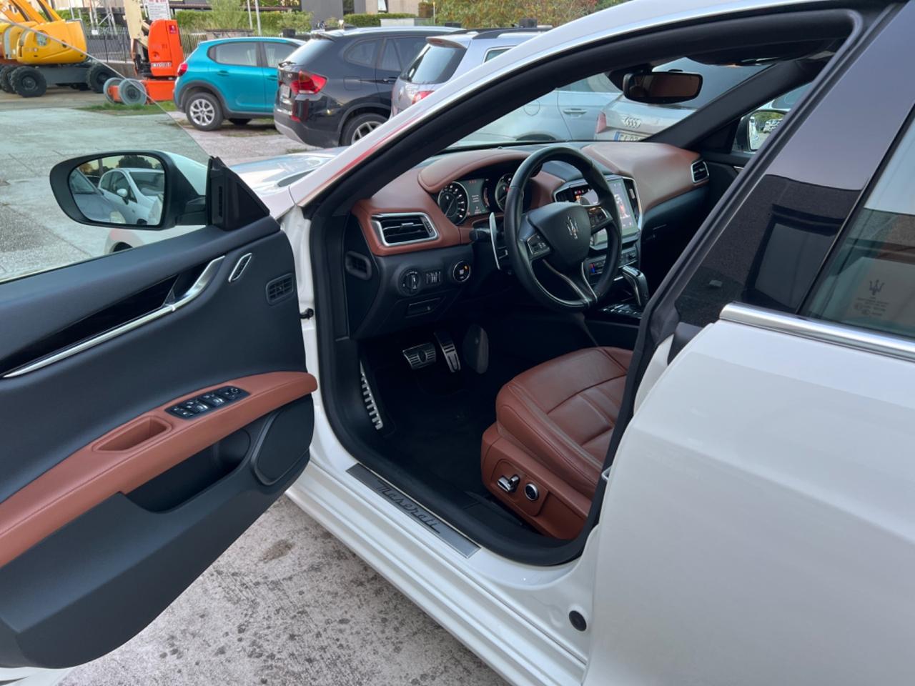 Maserati Ghibli V6 Gransport *UNICOPROPRIETARIO*