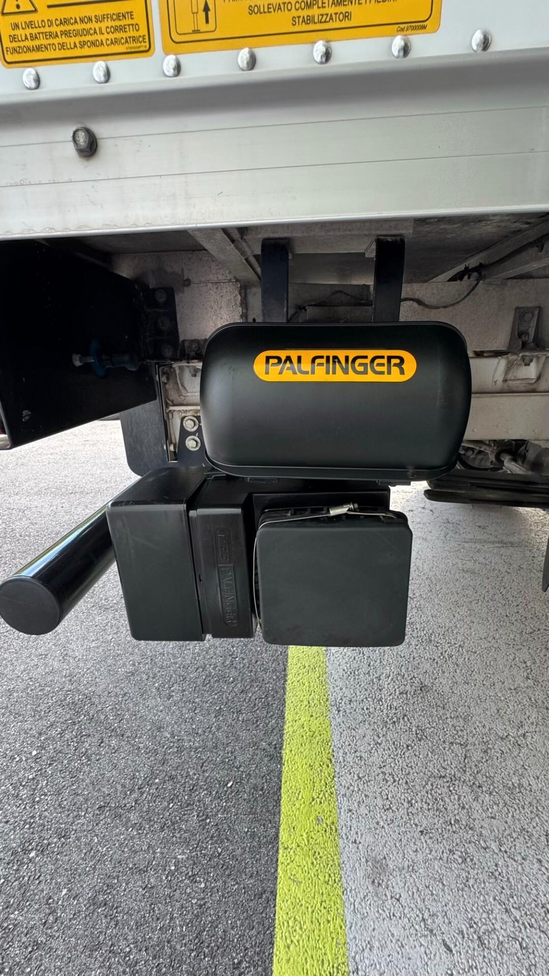Volkswagen Crafter 35 2.0TDI SPONDA PALFINGER