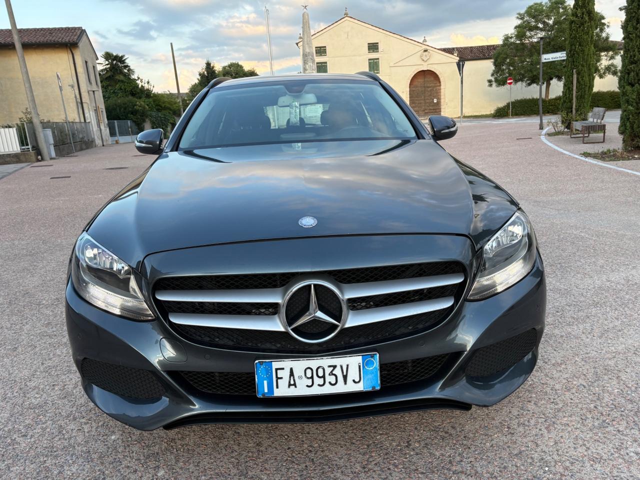 Mercedes-benz C 180 d S.W. Premium 2015 €6999