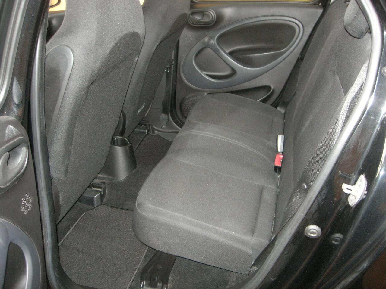 Smart ForFour 70 1.0 Youngster