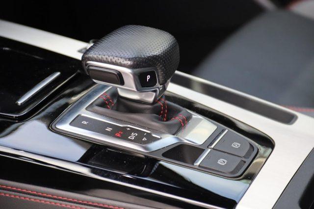 AUDI Q5 55 TFSI e quattro S tronic S line plus