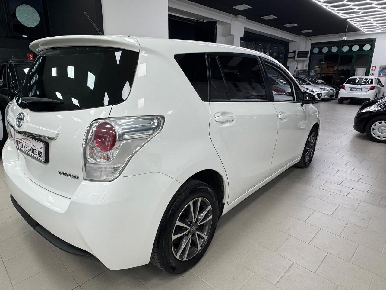 Toyota Verso 1.6 D-4D Style 7 posti
