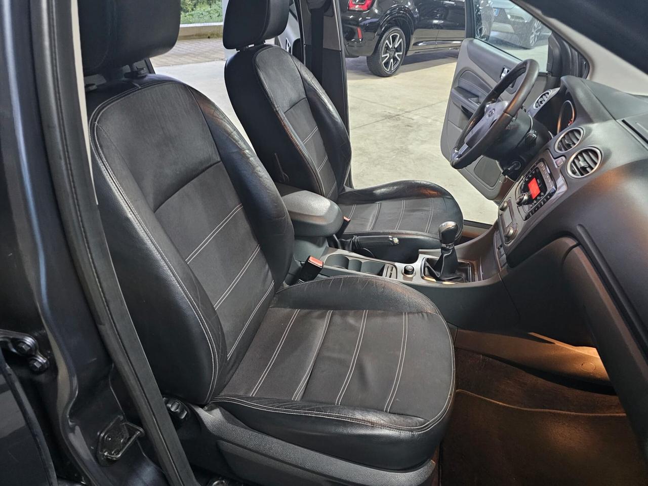 FORD FOCUS 1.6 109CV 2009