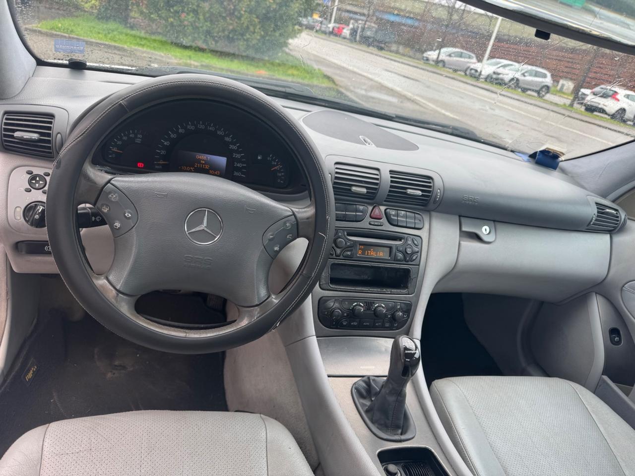 Mercedes-benz C 220 CDI cat Avantgarde 210.000km 2003