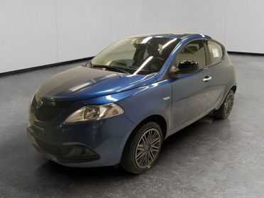 Lancia Ypsilon 1.0 firefly hybrid Platino s&s 70cv