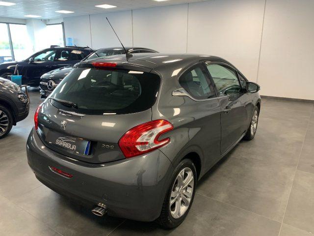 PEUGEOT 208 1.4 HDi 3 Porte Allure