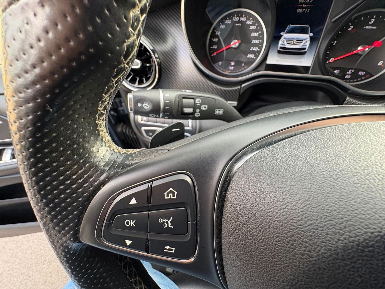 Mercedes-Benz V 250 D Sport #7468