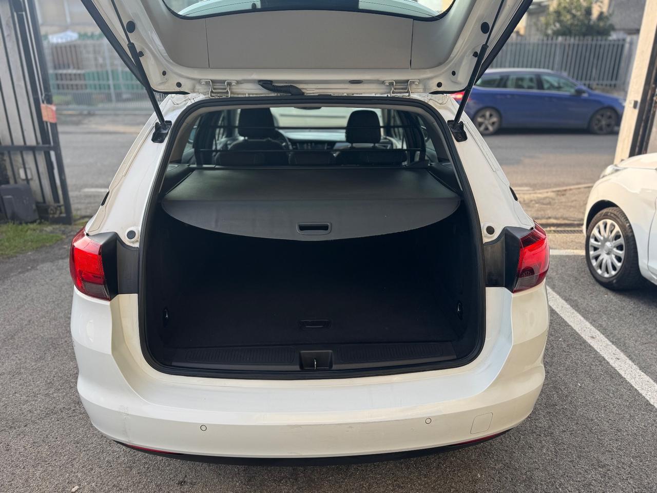 Opel Astra 1.6 CDTi 110CV Start&Stop 5 porte Business