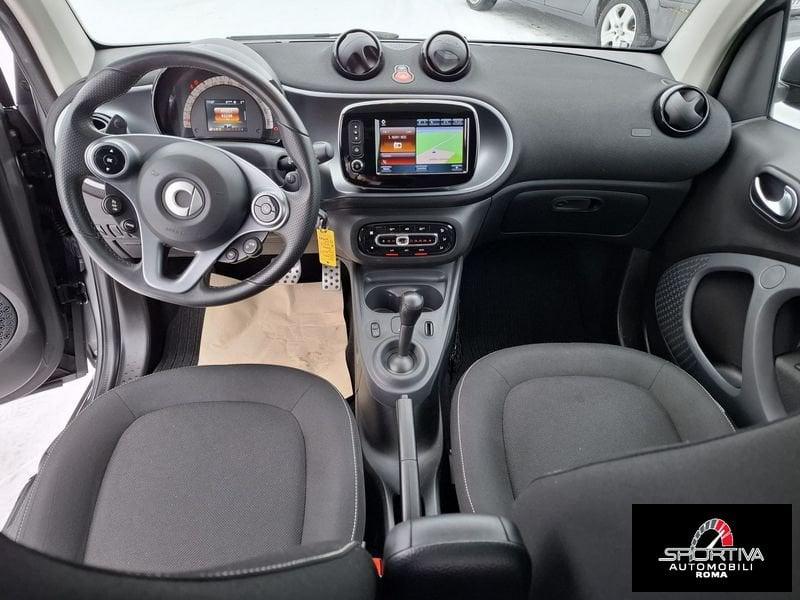 smart fortwo IN ARRIVO!!! RETROCAMERA OPACA SPORT PACK RATA MENSILE 245,00 EURO fortwo 70 1.0 Passion
