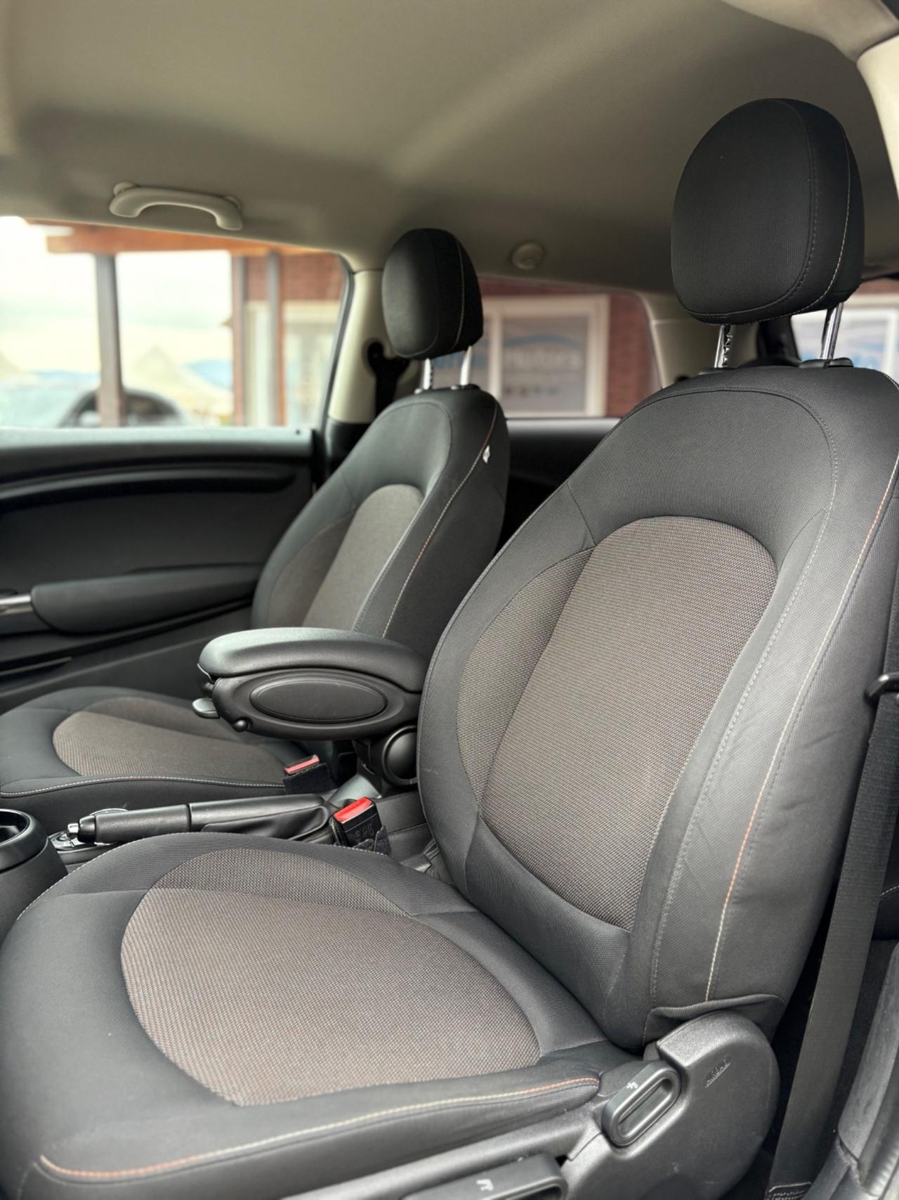 Mini 1.5 Cooper D Business XL