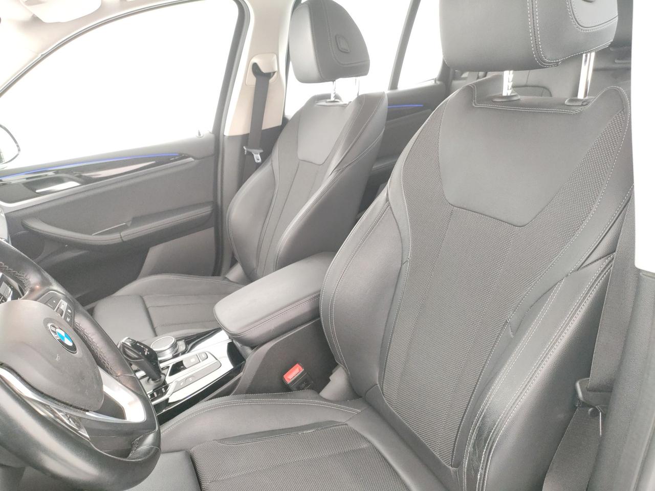BMW X3 G01 2017 - X3 xdrive20d mhev 48V xLine auto