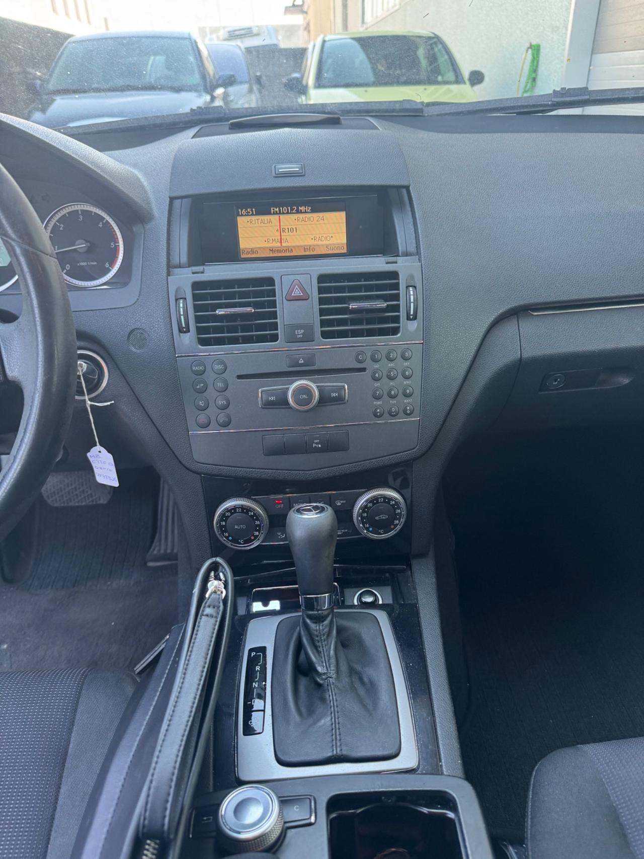 Mercedes-benz C 220 CDI S.W. BlueEFFICIENCY Executive