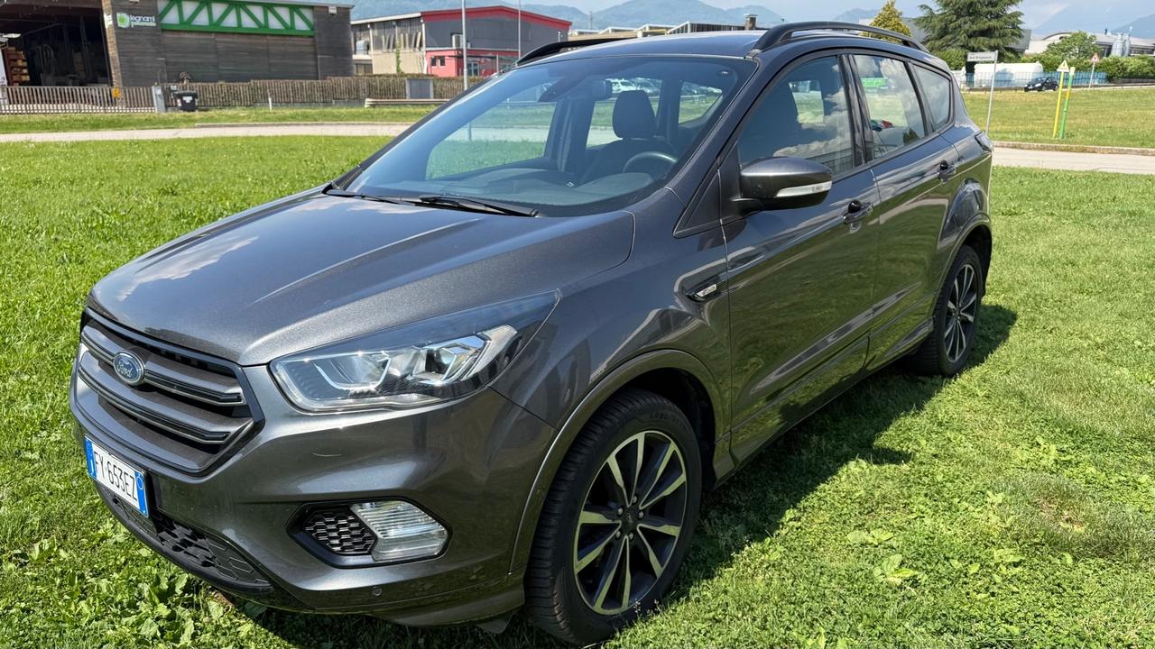 Ford Kuga 1.5 EcoBoost 120 CV S&S 2WD ST-Line