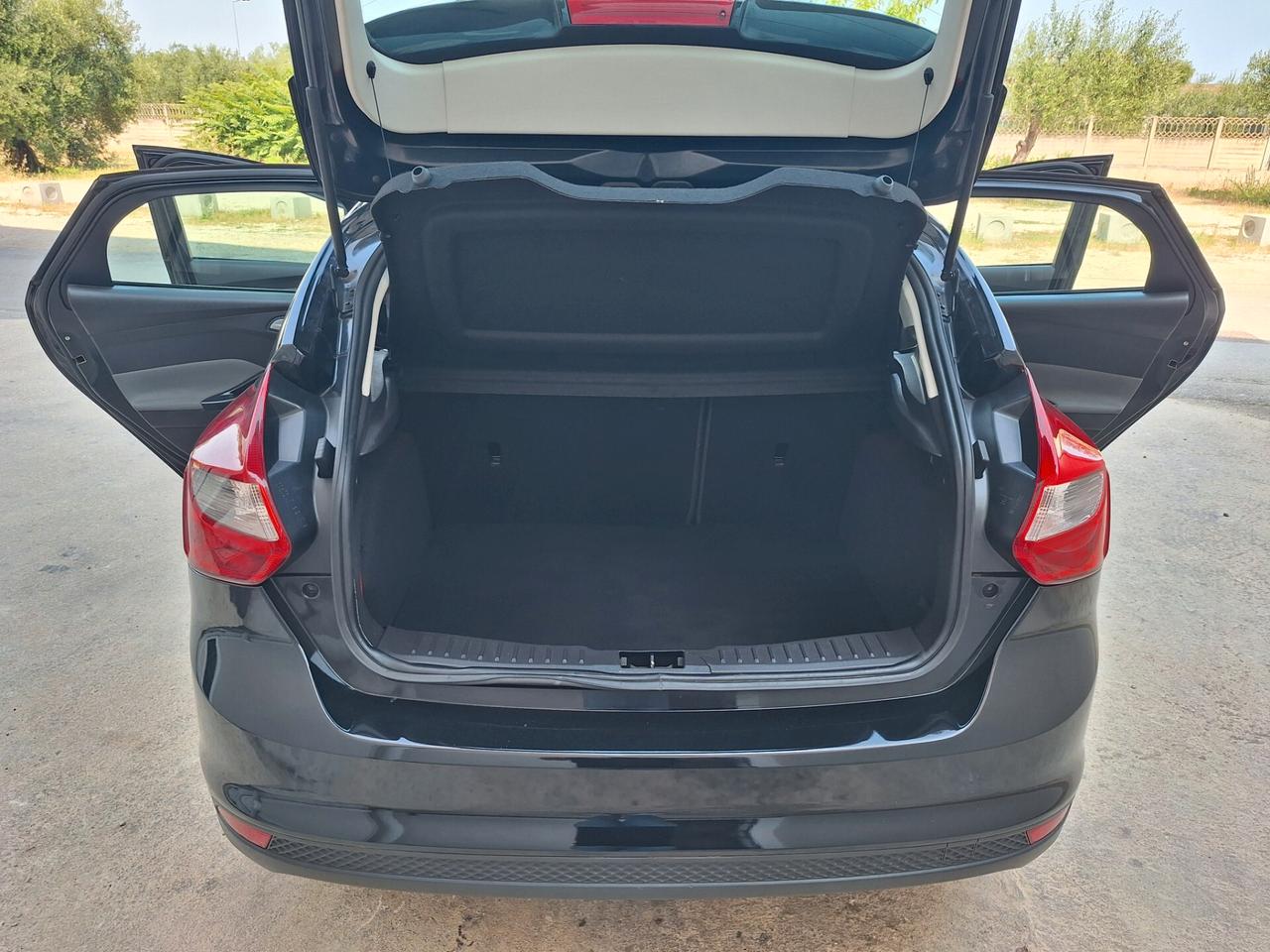 Ford Focus 1.6 TDCi 115 CV BERLINA 2013