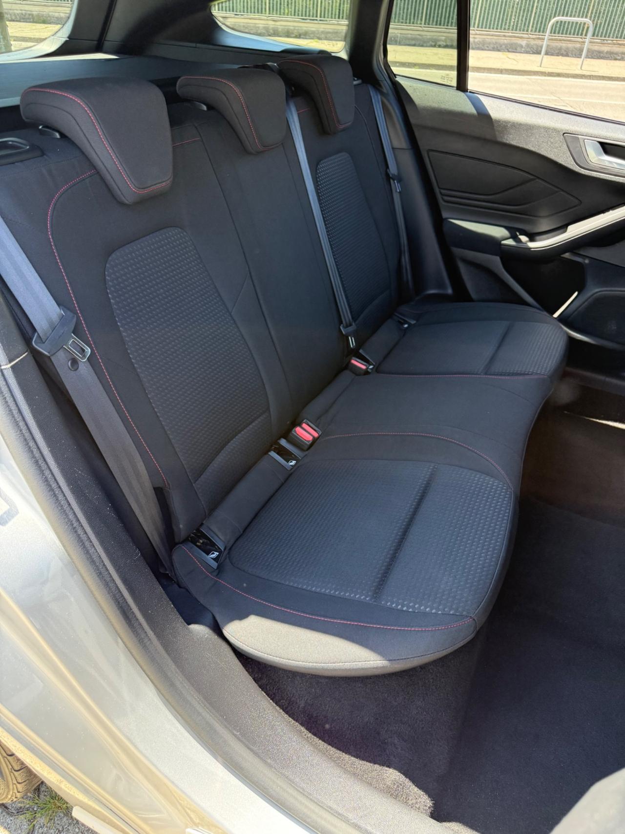 Ford Focus 1.0 EcoBoost 125 CV automatico SW ST-Line Co-Pilot