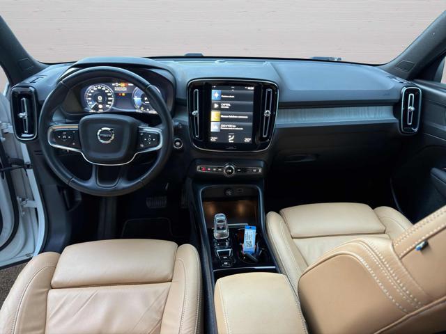 VOLVO XC40 T4 Recharge Plug-in Hybrid Inscription