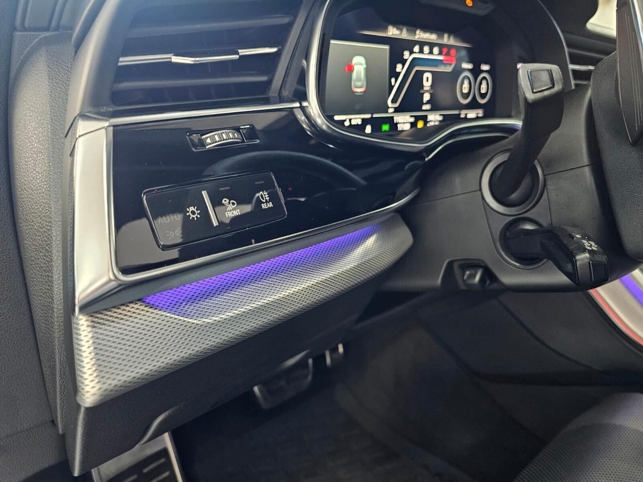 Audi Q8 SQ8 TFSI quattro tiptronic