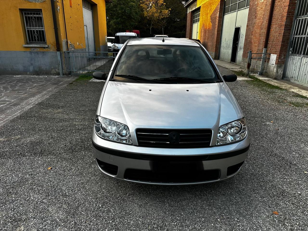 Fiat Punto 1.2 5 porte Active Natural Power