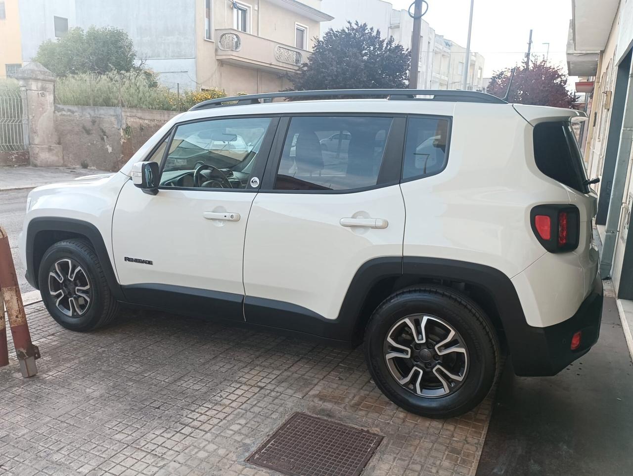 Jeep Renegade 1.6 Mjt 120 CV QuikSilver Edition