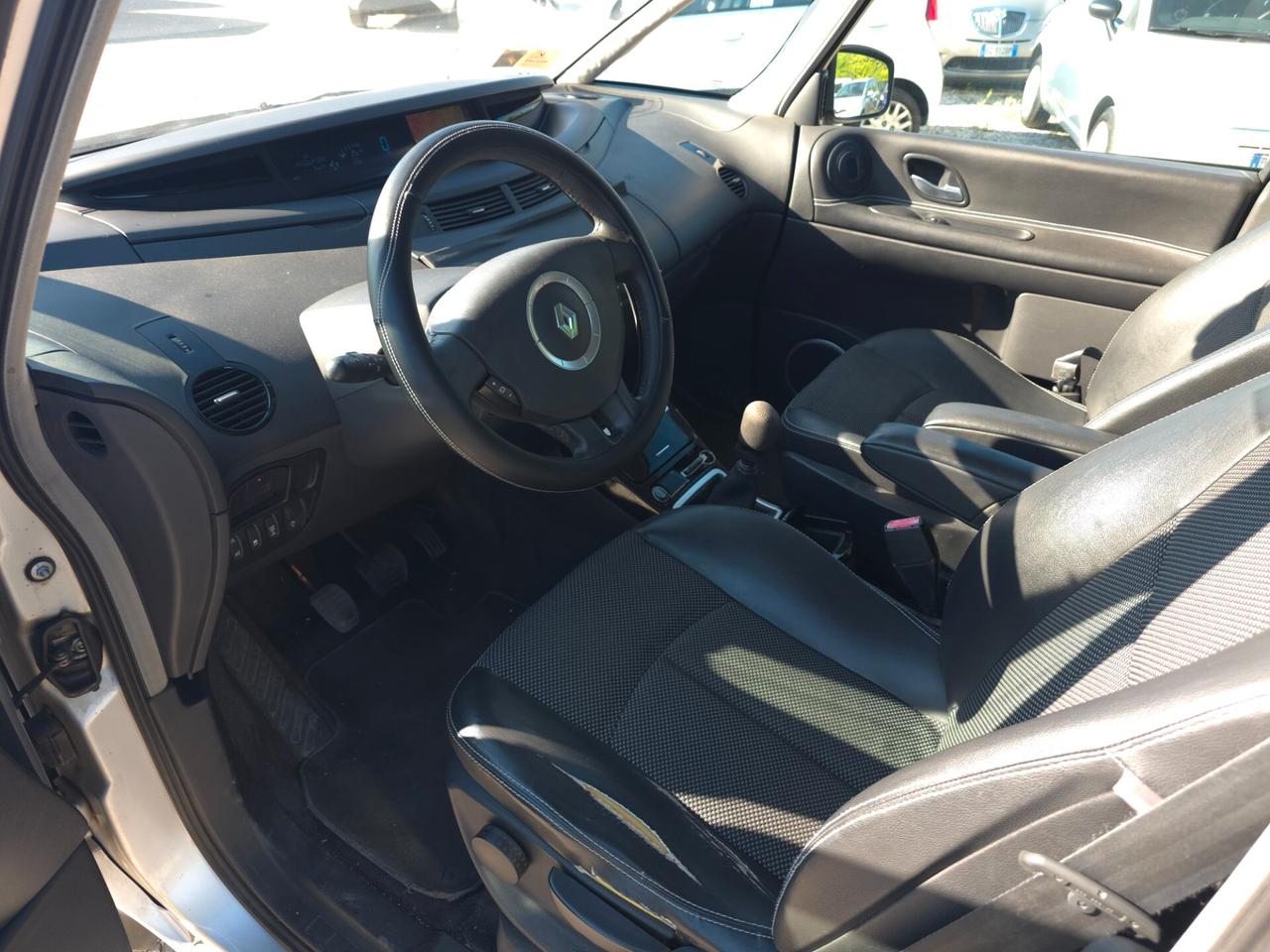 Renault Espace Grand 2.0 dCi 175CV Initiale