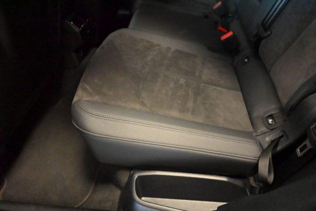 AUDI Q3 SPB 45TFSI e S-TR.BUSINESS PLUS PLUG-IN RADAR FULL