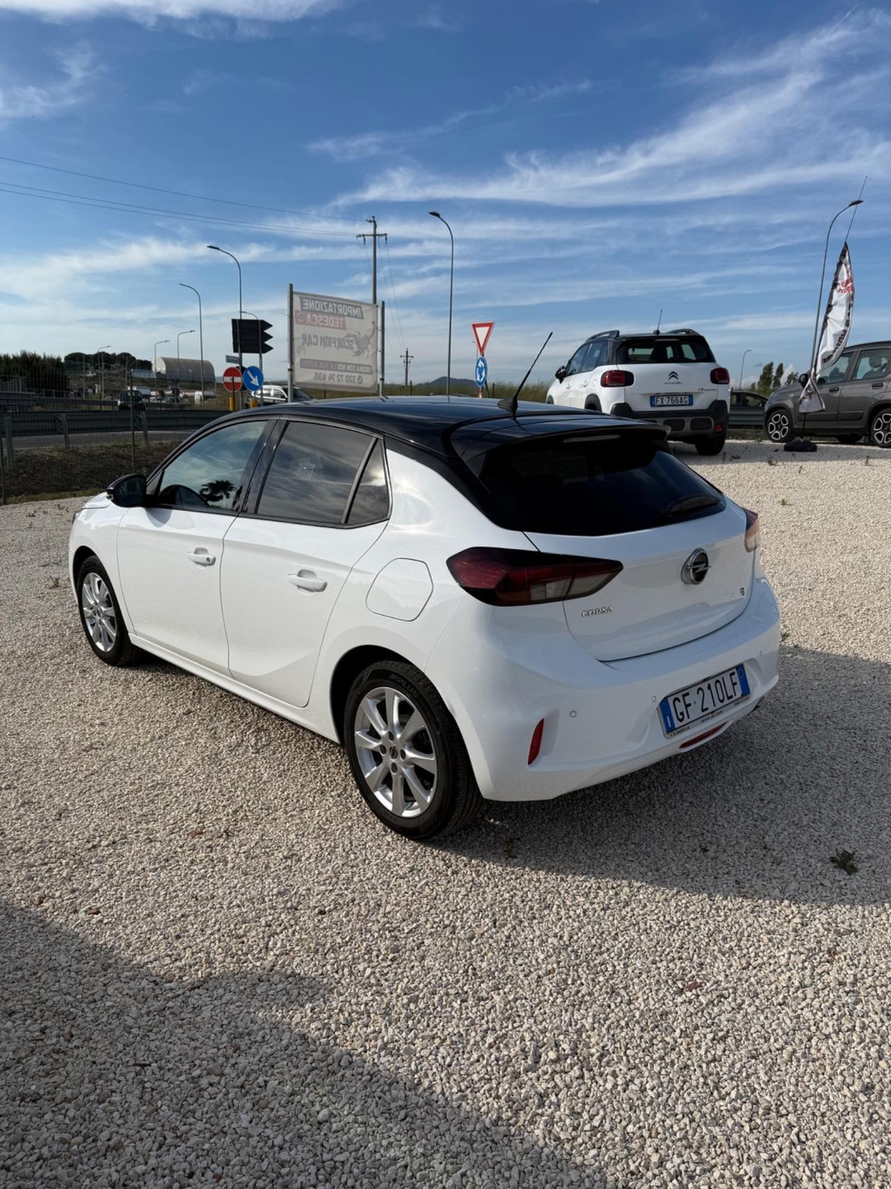 Opel Corsa edizione bicolore