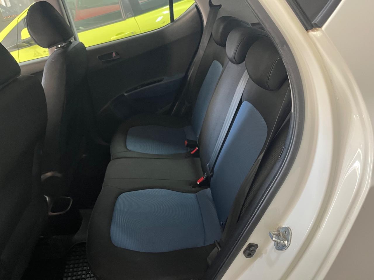 Hyundai i10 1.0 full optional