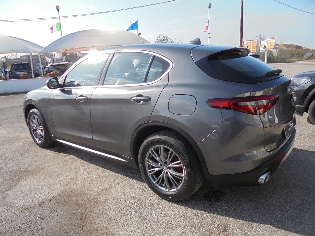 Alfa Romeo Stelvio 2.2 Turbodiesel 210 CV AT8 Q4 Executive
