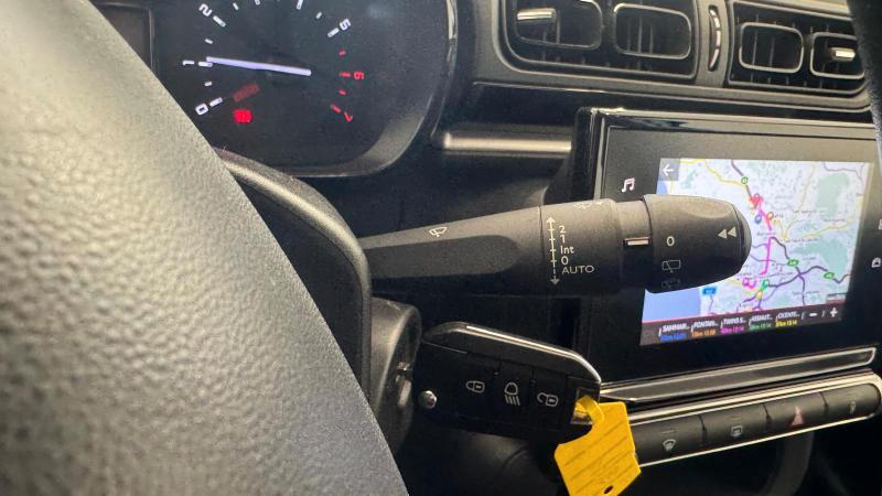 Citroen C3 1.2 puretech Feel Pack NAVI 82 Cv.