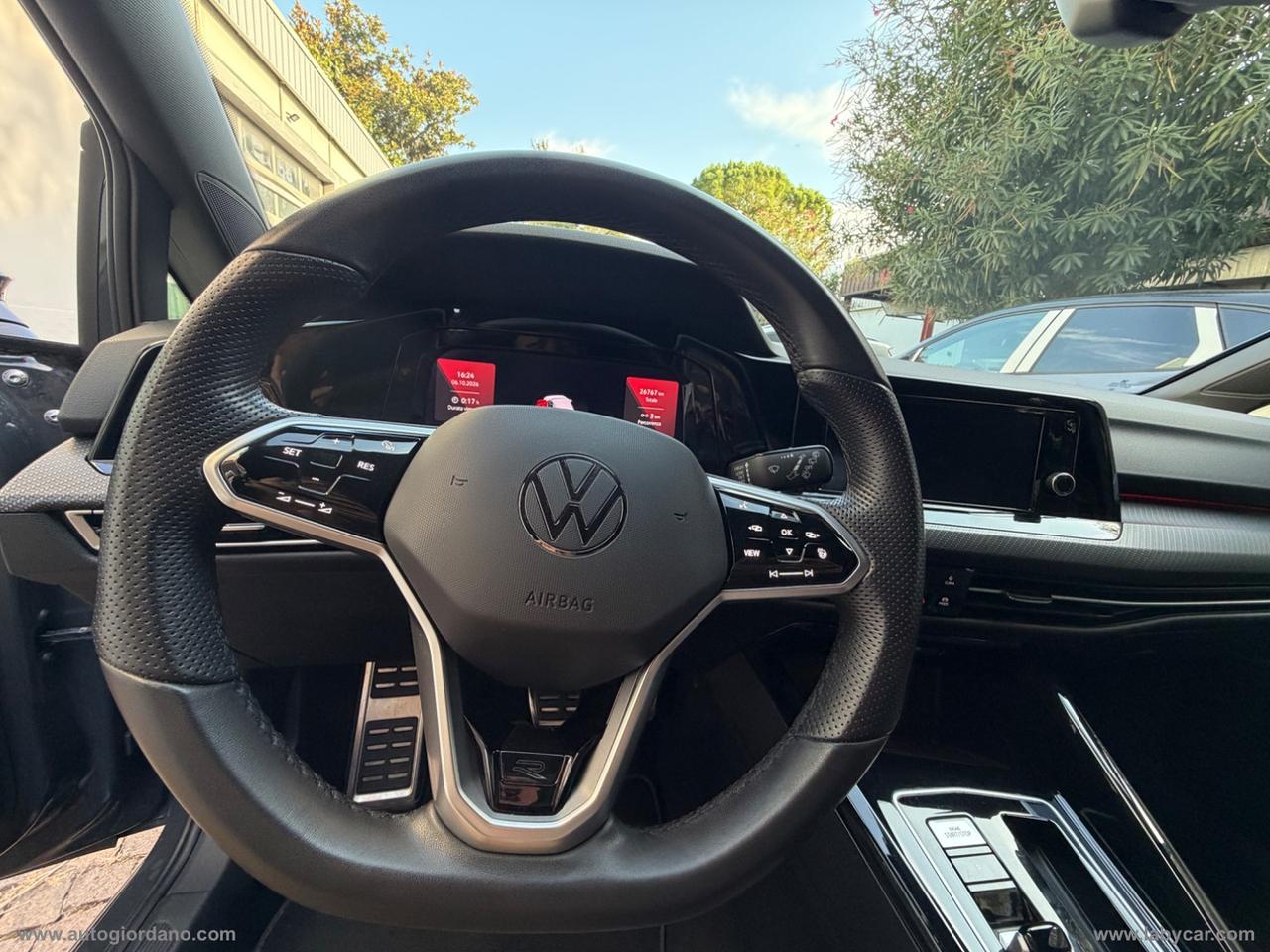 VOLKSWAGEN Golf 1.5 eTSI 150 CV EVO ACT DSG R-Line