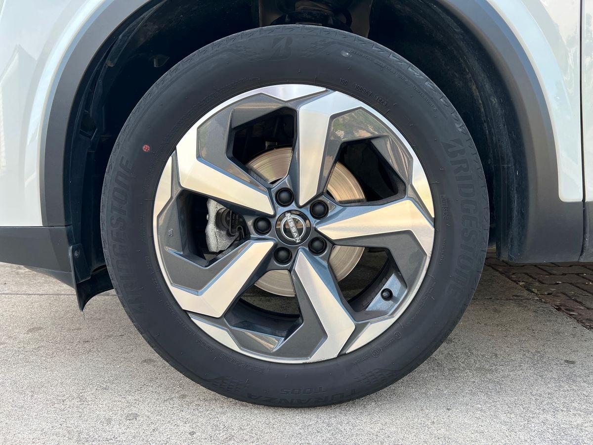 NISSAN Qashqai 1.3 mhev Tekna 2wd 158cv xtronic