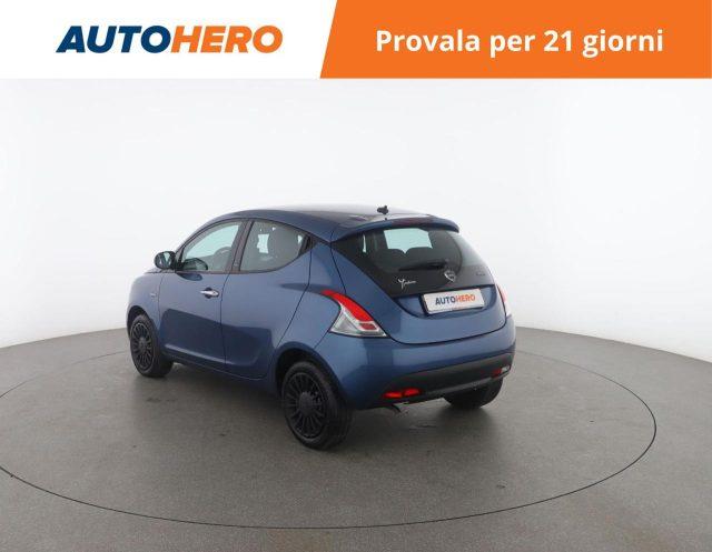 LANCIA Ypsilon 1.0 FireFly 5 porte S&S Hybrid Ecochic Silver