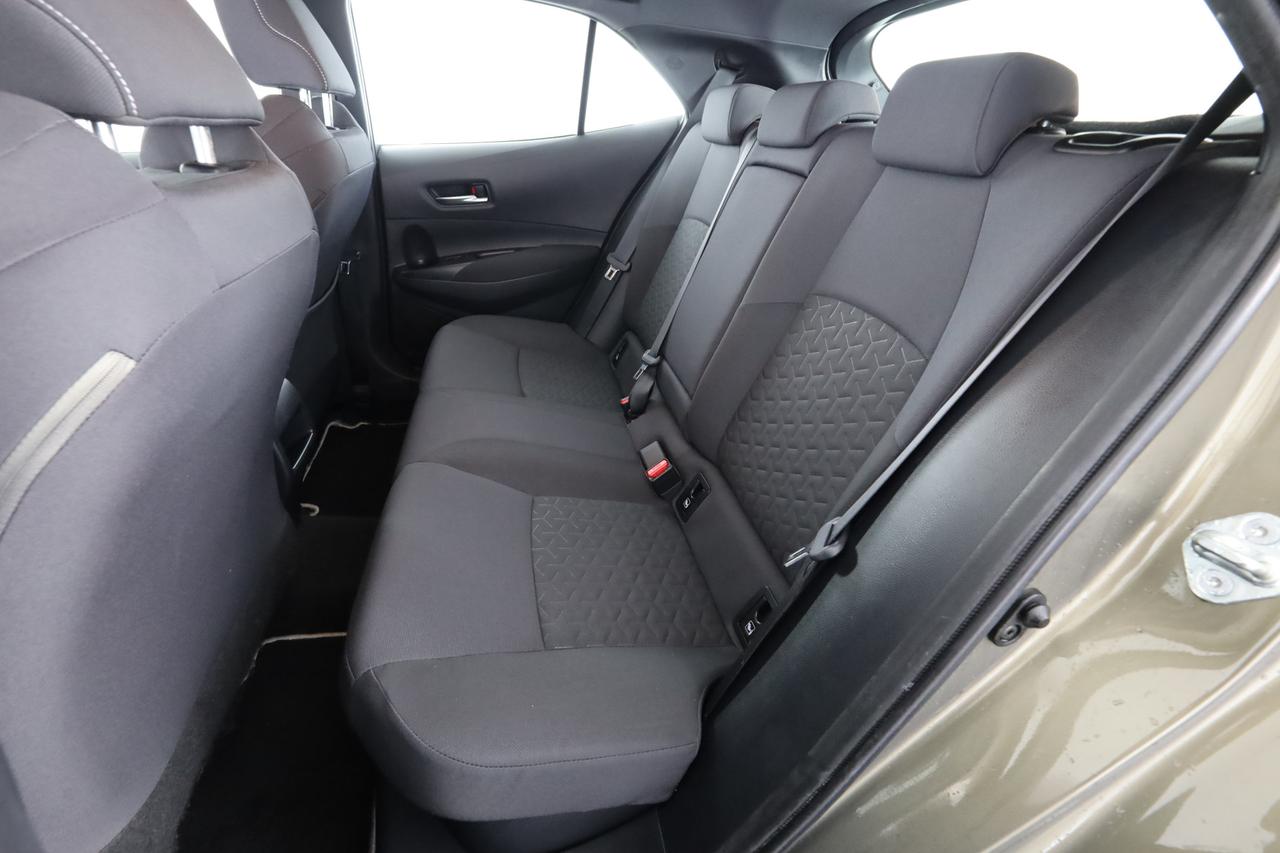 TOYOTA Corolla (2018--->) Corolla 2.0 Hybrid Style