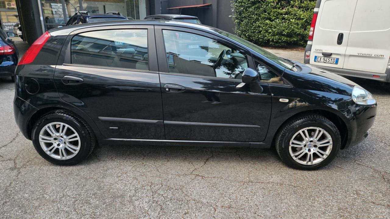 Fiat Grande Punto 1.2 5 porte Neopatentati