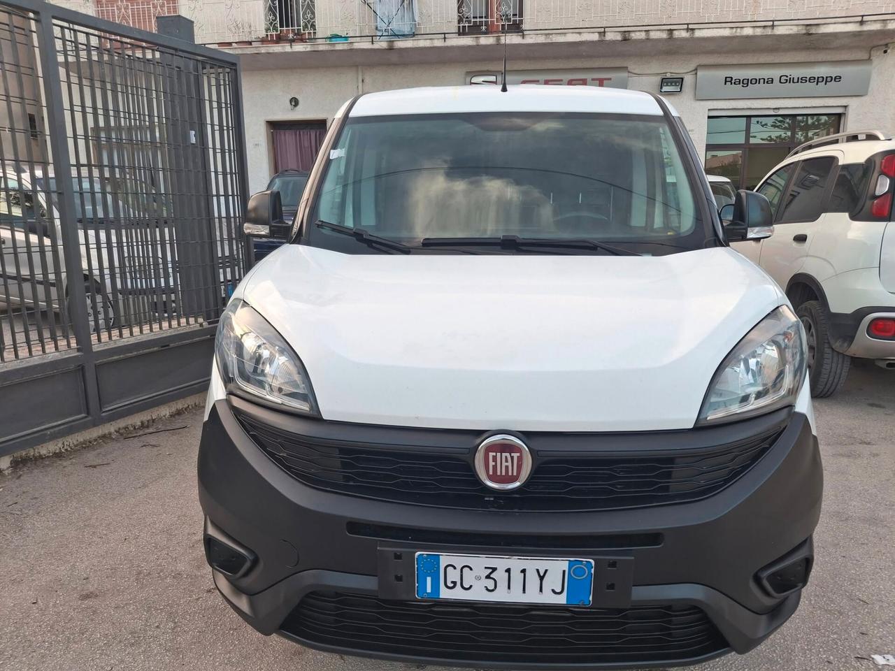Fiat Doblo Doblò 1.6 MJT 105CV PL-TN Cargo Maxi Lamierato SX 3 posti