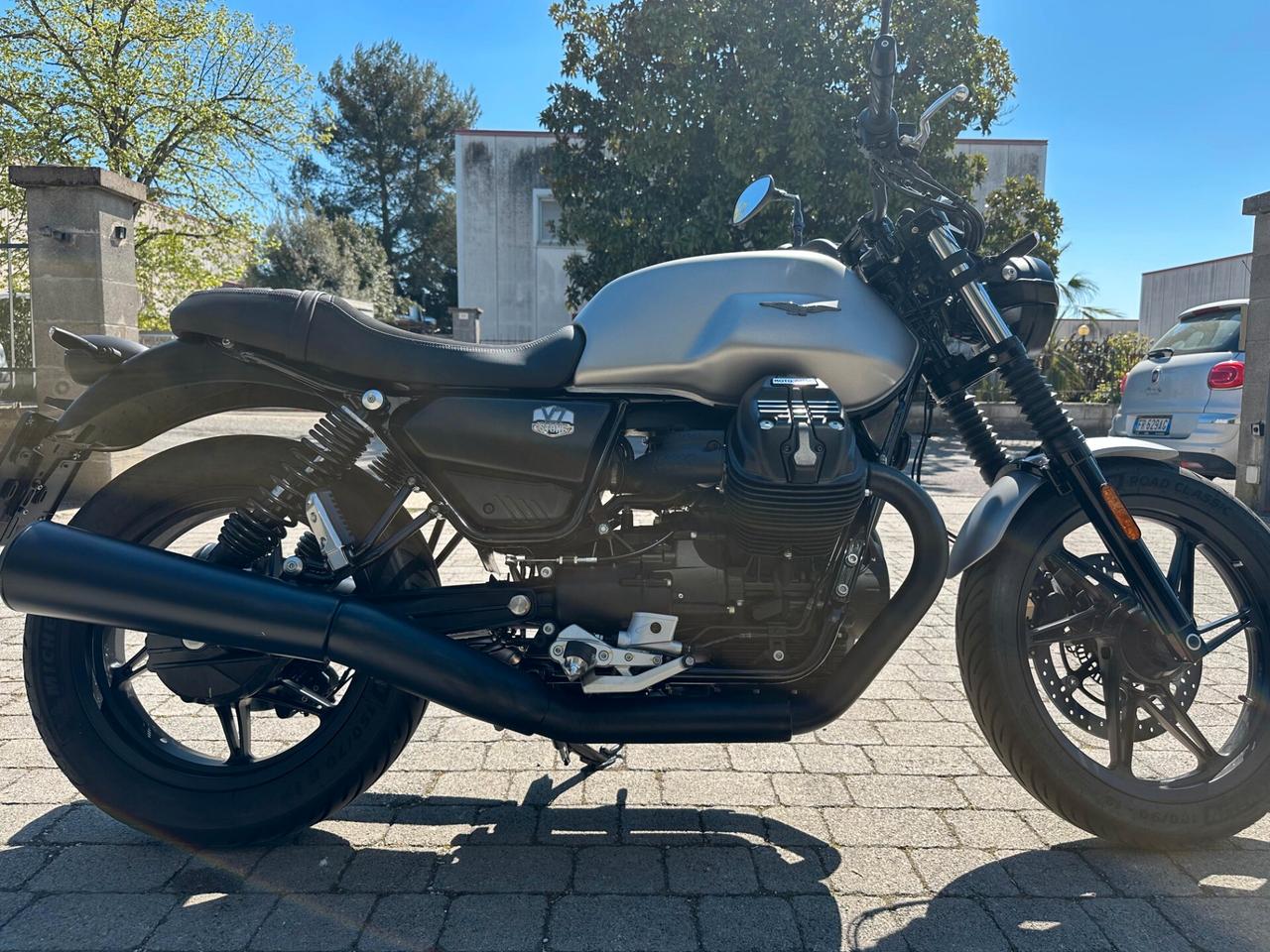 Moto Guzzi V7 IV STONE 850 E5