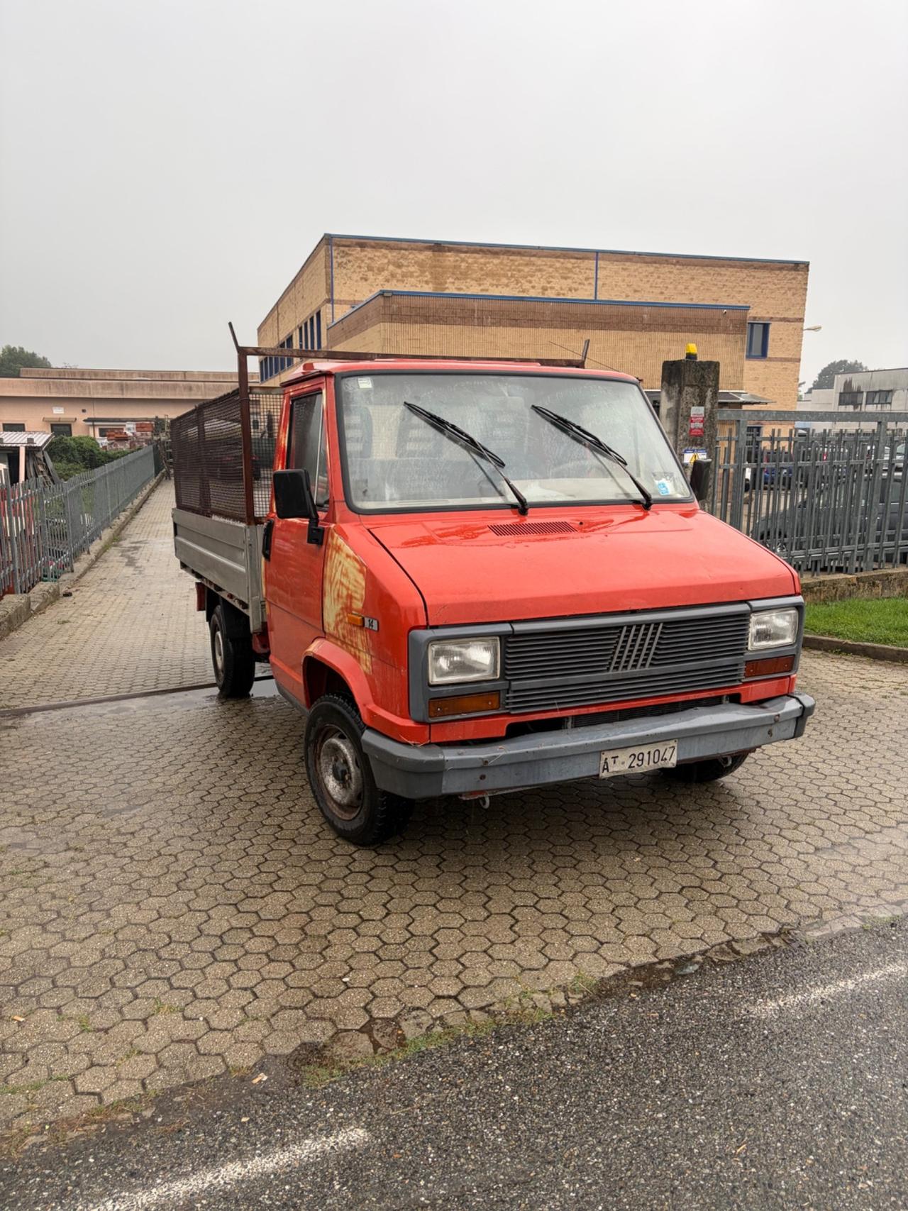 Fiat Ducato 14 2.5 diesel PL Cabinato