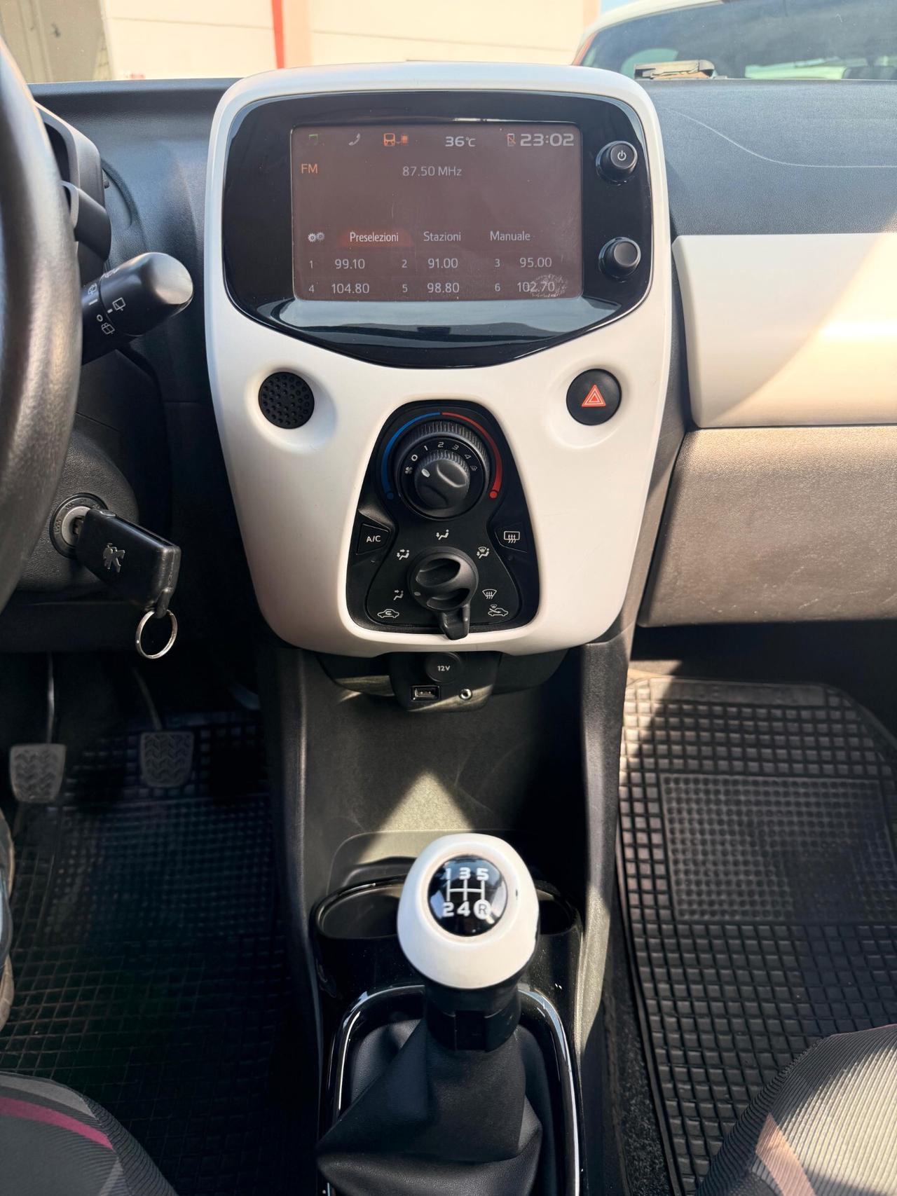 Peugeot 108 5 porte Allure TOP!
