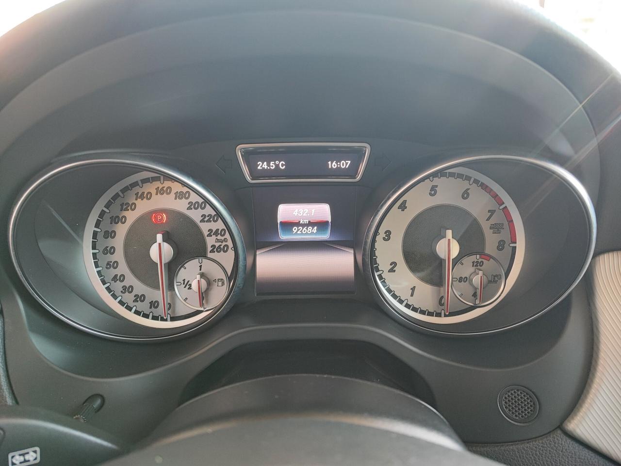 Mercedes-benz GLA 250 Premium
