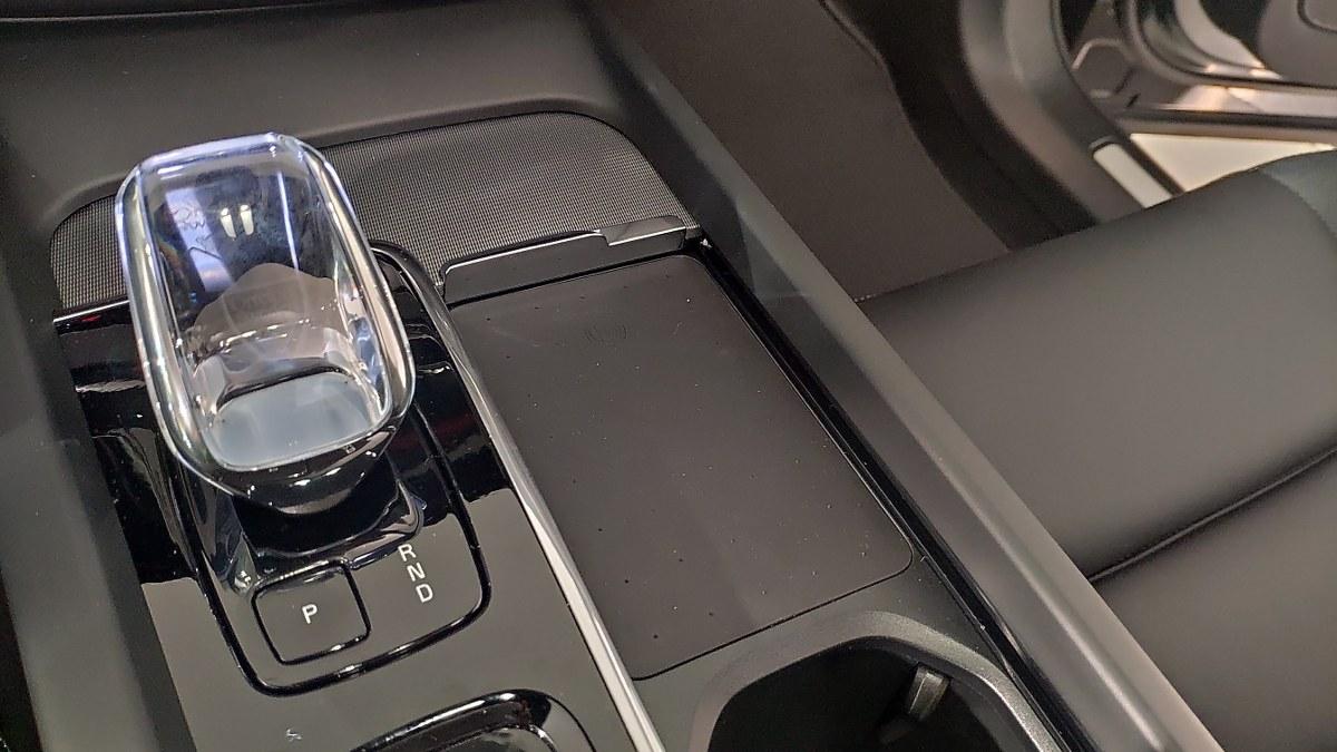 VOLVO Xc60 T6 Plug-In Hybrid Awd Aut. Plus Black Edition